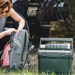 Lodówka turystyczna Stanley cooler na wynos Easy-Carry Hardlock 15.1L - Peach Rose - 6