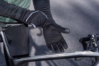 Lekko ocieplane rękawiczki rowerowe Rogelli APEX z żelowymi poduszkami, czarne - 4