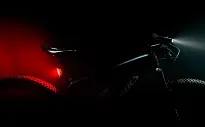 Lampka tylna LEZYNE Strip Drive Pro 400+ - 7
