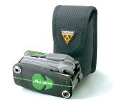 ALiEN™ III posiada własny,
nylonowy pokrowiec