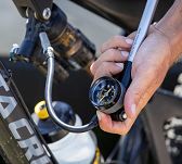 Pompka rowerowa do amortyzatorów Topeak Pocket Shock DXG - 7